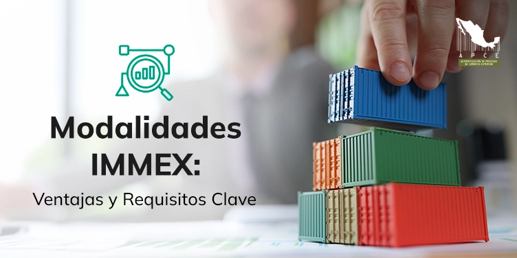 Mano colocando contenedores de mercancías uno sobre otro como portada del artículo Modalidades IMMEX: Ventajas y Requisitos Clave